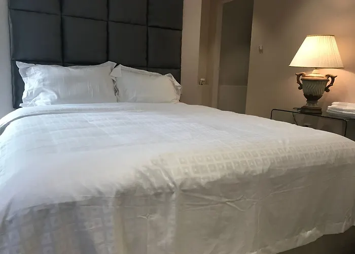 Paiza Residences & Hotel